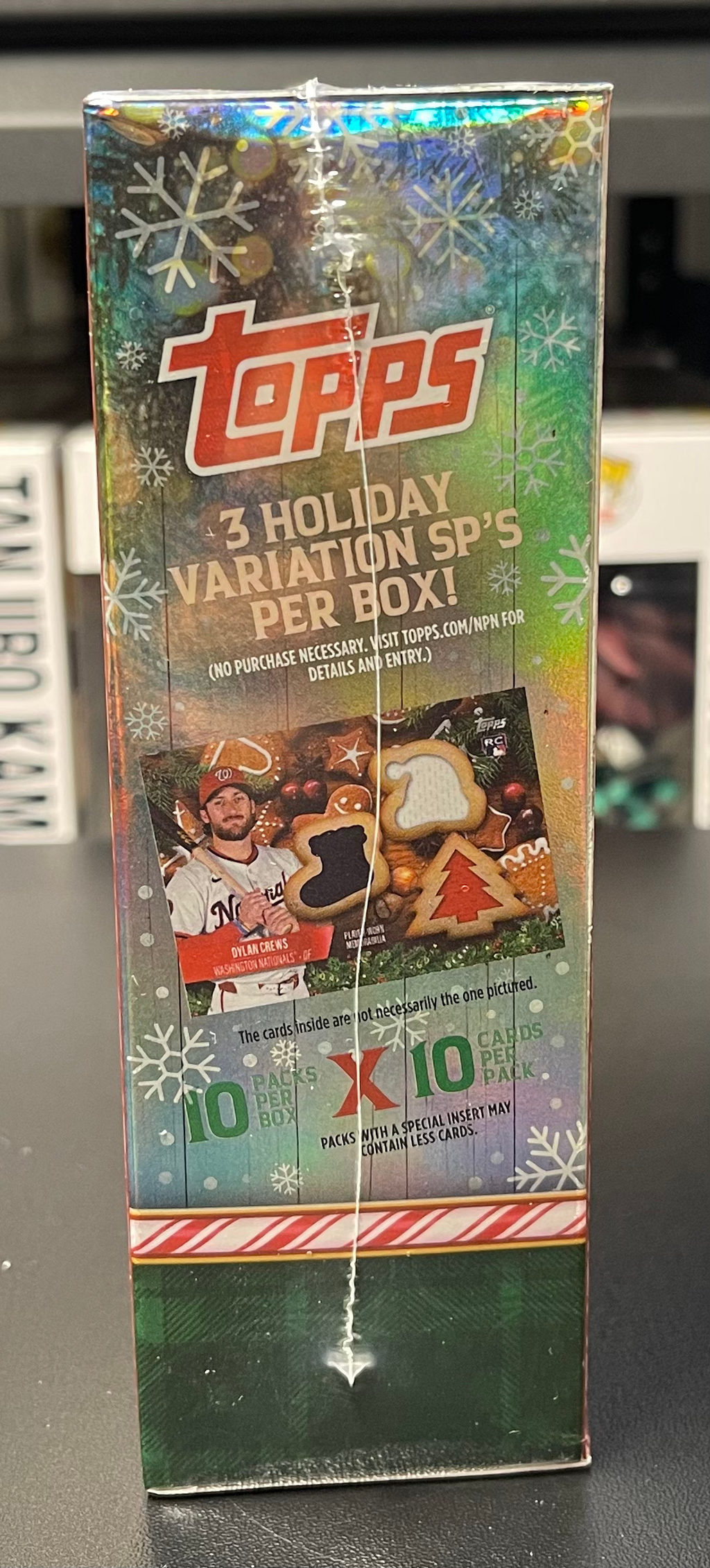 2025 Topps Holiday Baseball Mega Box - MLB Trading Cards