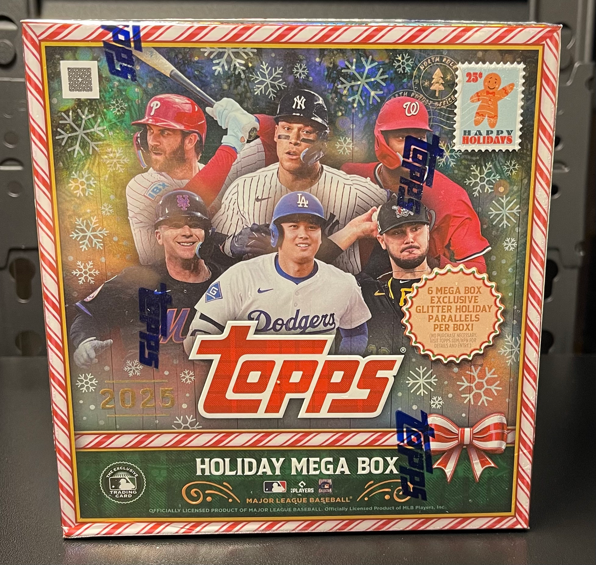 2025 Topps Holiday Baseball Mega Box - MLB Trading Cards