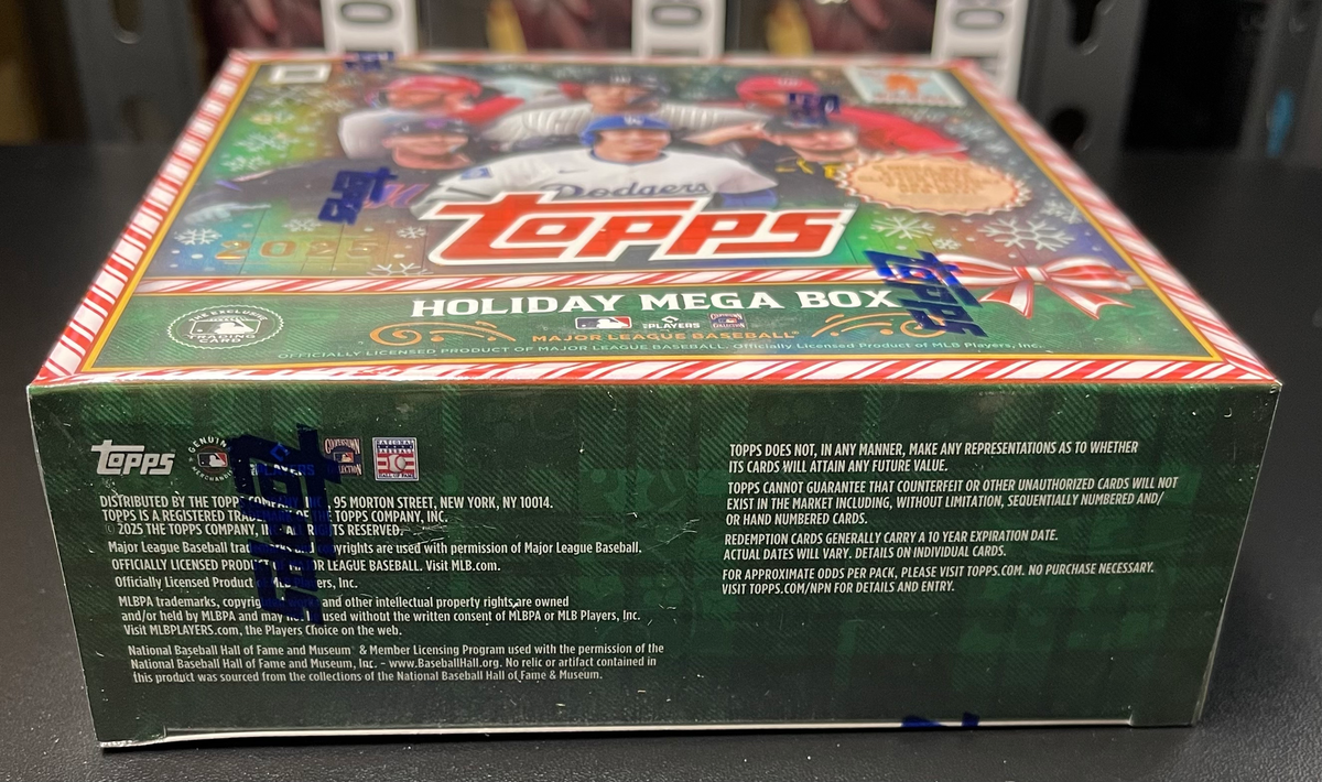 2025 Topps Holiday Baseball Mega Box - MLB Trading Cards