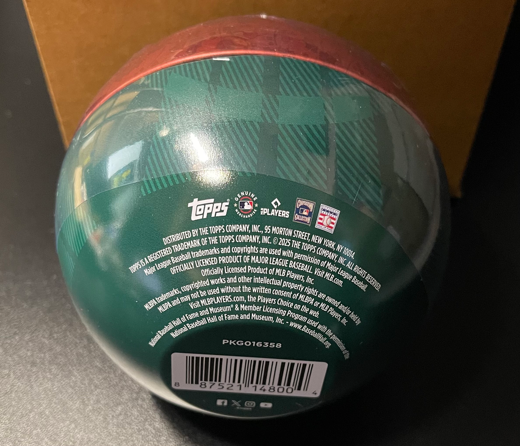 Topps Holiday Baseball Collector’s Tin 2025 – MLB Trading Cards