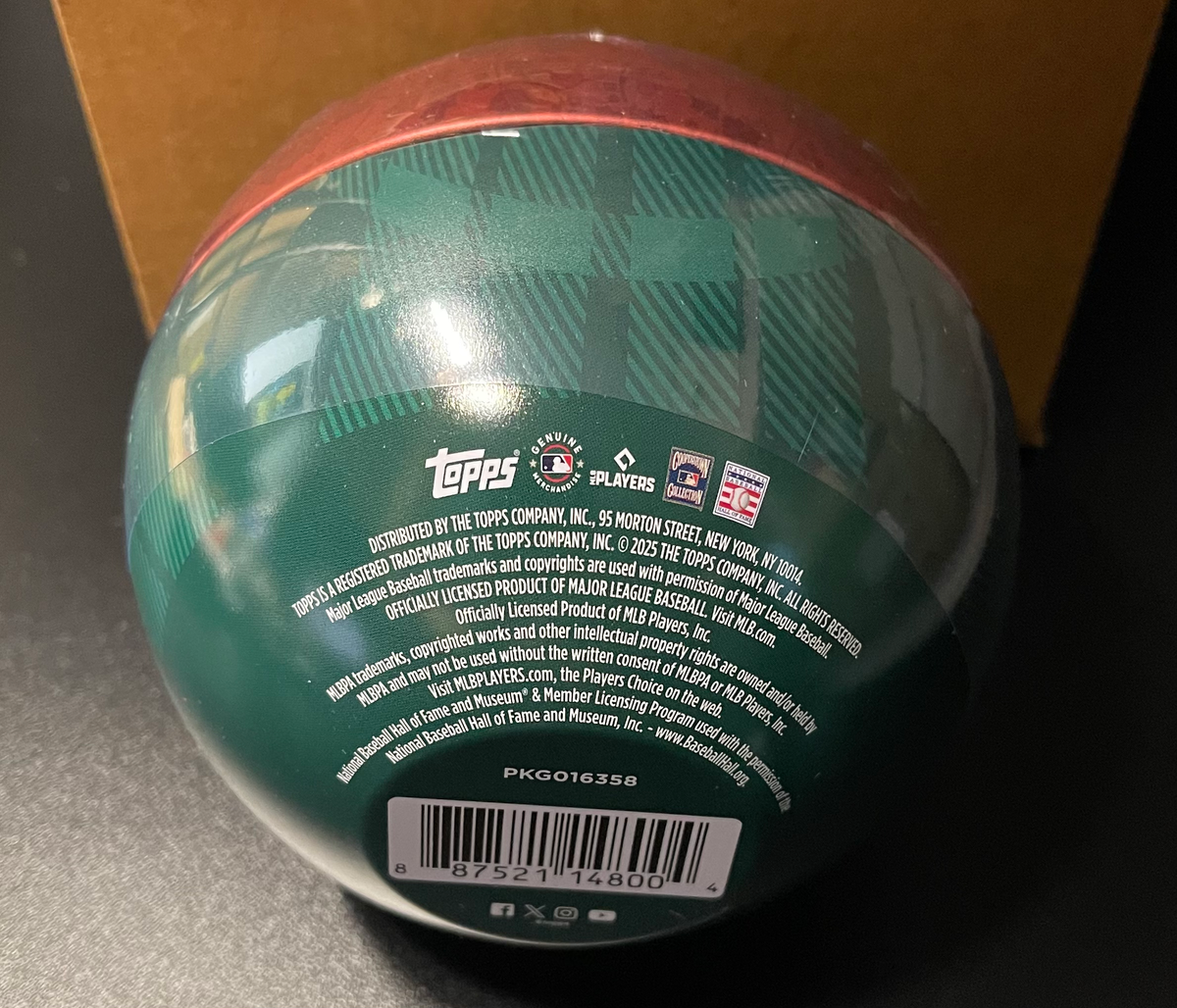 Topps Holiday Baseball Collector’s Tin 2025 – MLB Trading Cards
